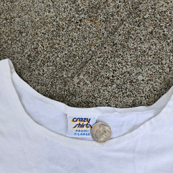 Vtg 90s CRAZY SHIRTS Rainbow Reef Underwater Scene Hawaii Tee Shirt XL USA Made - Picture 4 of 7